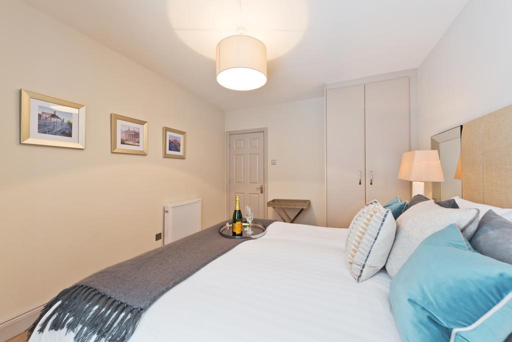 Exclusive City Centre Apartment Dublin Bagian luar foto